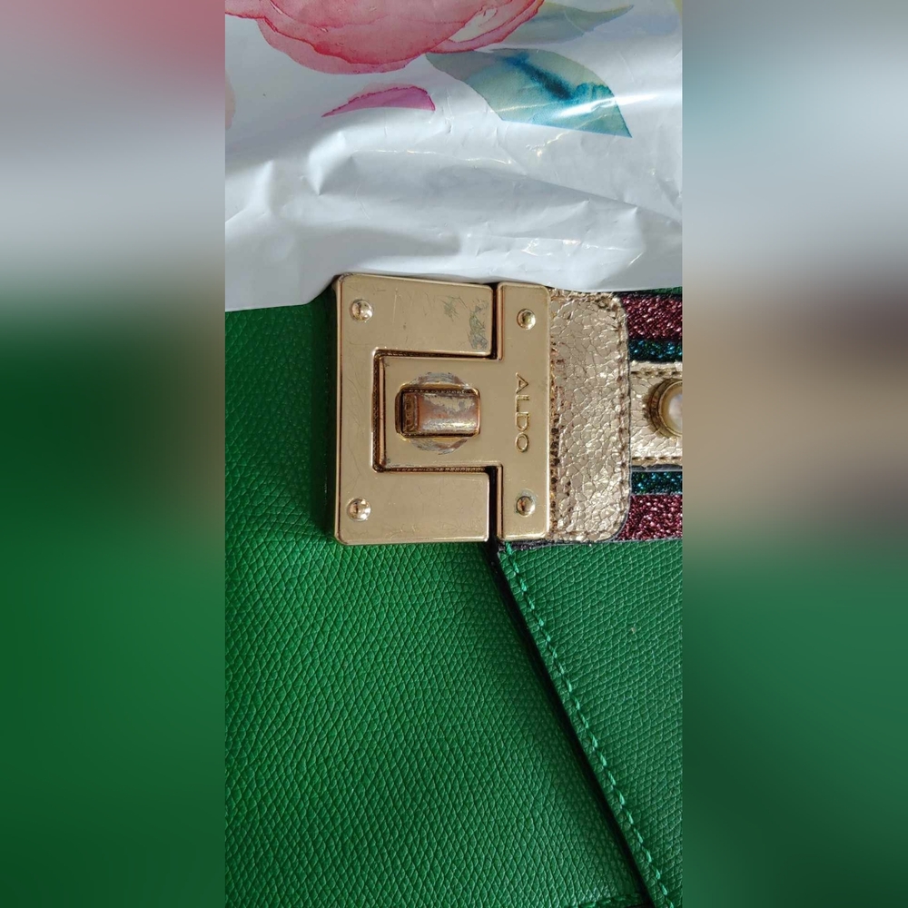 🦚 AVAILABLE IN BUNDLE!/ Green, purple and Gold Shoulder bag or Handbag from A - Picture 14 of 14